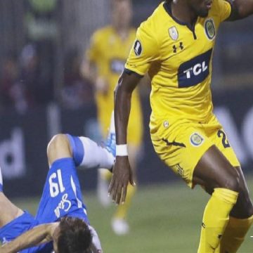 Oscar Cabezas kimdir?